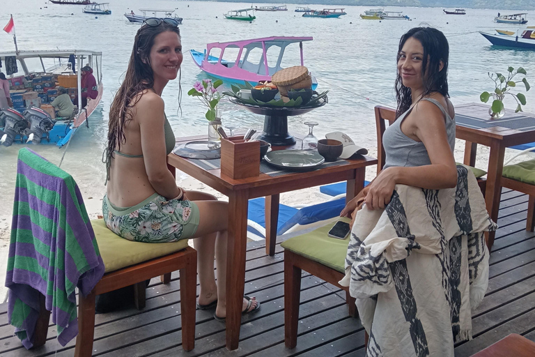 Lombok: 3 Gili Snorkeling Trip with Turtles, Statues & GoPro Starting from Lombok (Round trip Hotel transfer)