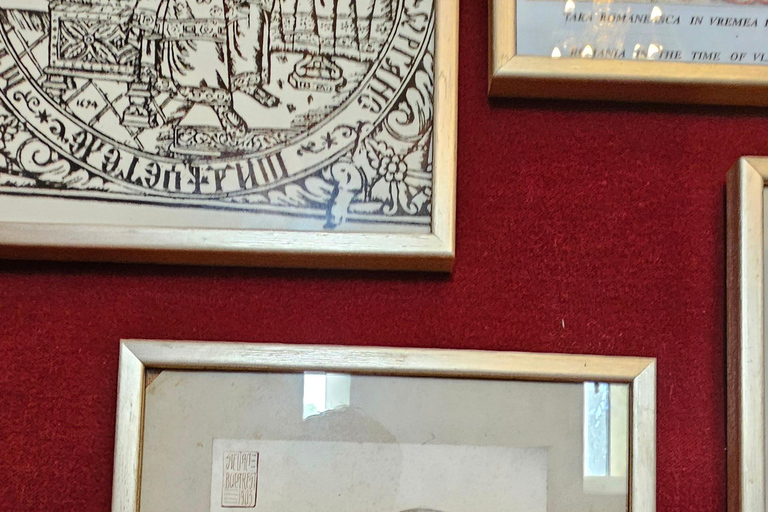 Bucharest: Salt Mine & Dracula's Tomb Day Trip