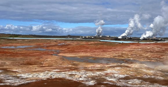 Reykjavik: Reykjanes Geothermal & Volcanoes Small Group Tour
