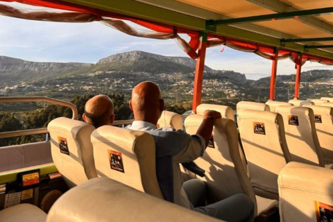 Split: Visita panorámica de la ciudad al atardecer en KlisExcursión nocturna al atardecer en Klis