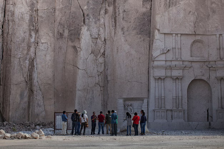 AREQUIPA: MEDIO DIA RUTA DEL SILLAR Y CAÑON CULEBRILLAS + MIRADOR YANAHUARA