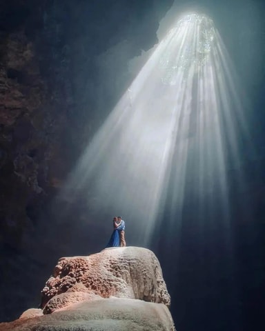 Yogyakarta: Jomblang Cave & Drini Beach Tour