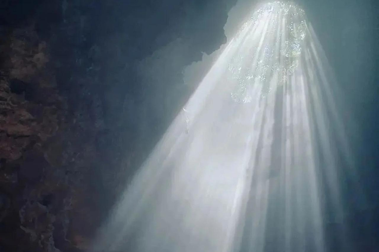 Jogja: Sunrise Turgo Hills, Jomblang Cave, Pindul Tubing