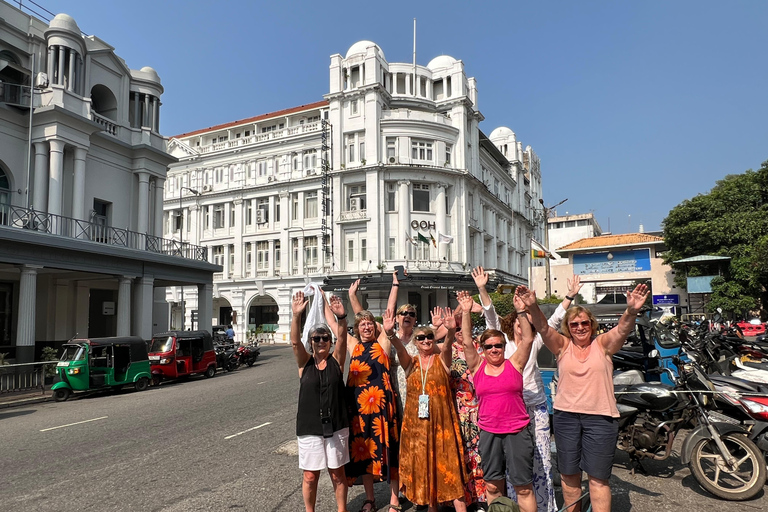 Colombo TukTuk City tour with friendly guide