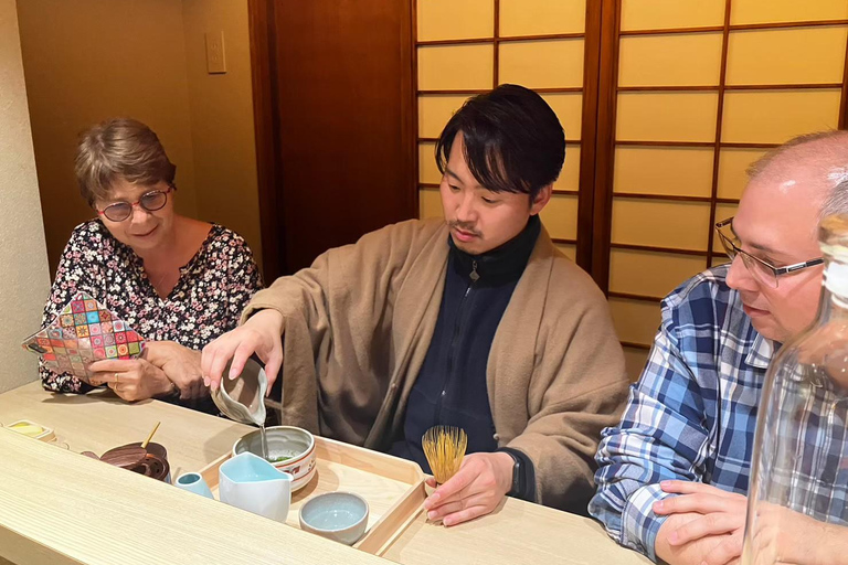 Nara: A completely private tour to meet your favorite tea奈良: 伝統的日本家屋で日本茶と伝統工芸に触れる 90分コース