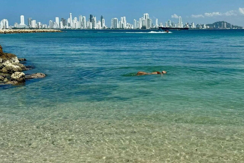 Excursión de un día Eteka TierraBomba - Cartagena