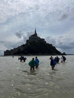 Bahía de Mont Saint-Michel, en los pasos de los peregrinos - Housity