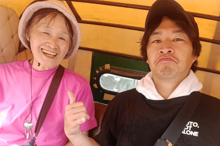 Delhi: Tour durch eine Slum-Siedlung mit Mittagessen und Rikscha-FahrtDelhi: Tour durch die Slums mit Mittagessen und Rikscha-Fahrt