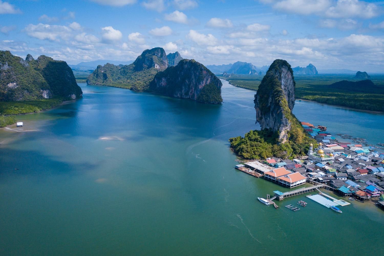 Phang Nga Bay: Early Bird James Bond & Beyond Tour