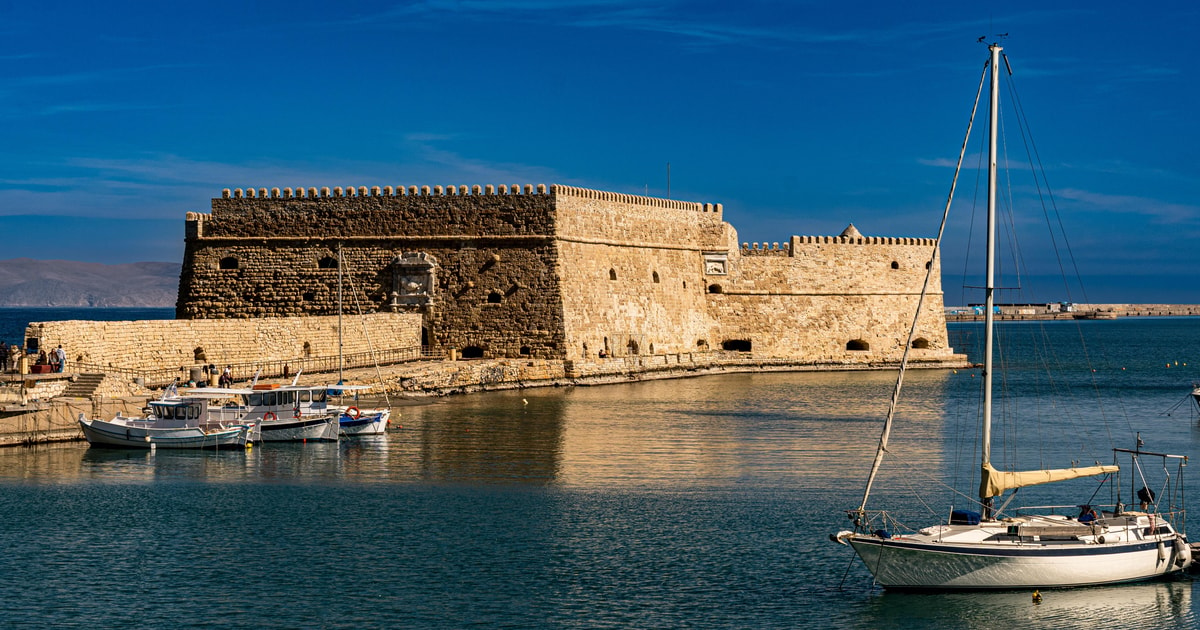 Crete: Day Tour to Heraklion City, Market & CRETAquarium | GetYourGuide