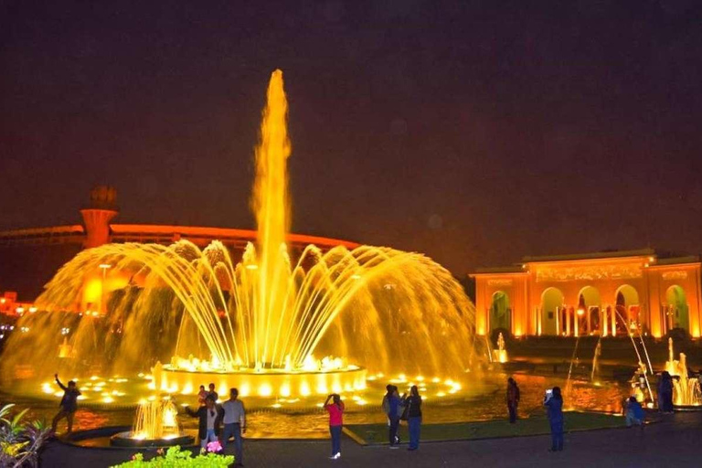 Lima: Circuito magico dell&#039;acqua e tour serale delle luci della città