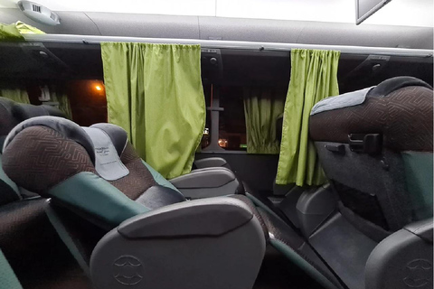 From La Paz: 5-Day Uyuni and Red Lagoon Tour with Bus Ride