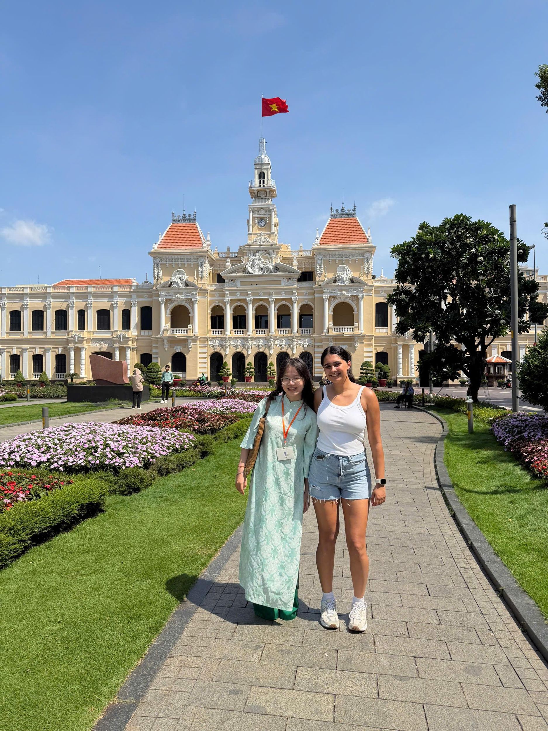 Rundgang durch Saigon: Geschichte, Kultur & lokaler Kaffee