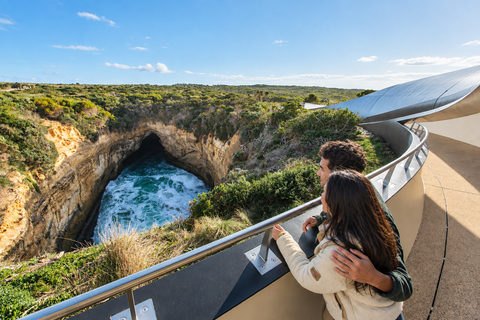 Melbourne: Great Ocean Road Tour, 12 Apostles & Apollo Bay Melbourne CBD Meeting Point (Max 50 guests)