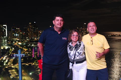 Panama: Night Tour and The Point Lookout Panama: Night tour with dinner, shared service in English