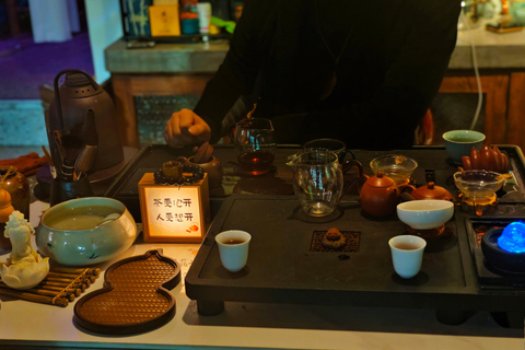 Shanghai: Discover the Art of Chinese Tea Culture