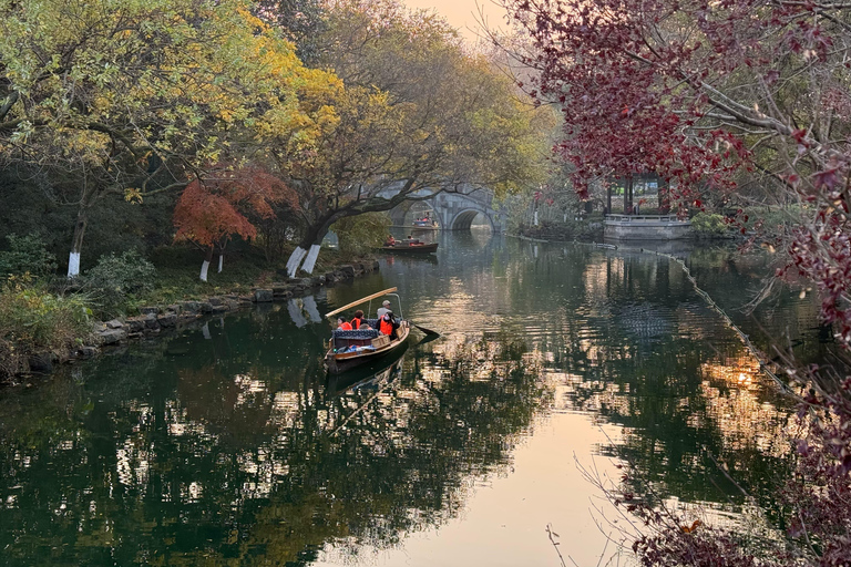 Hangzhou for Summer: West Lake Cruise, Tea, Massage & Museum
