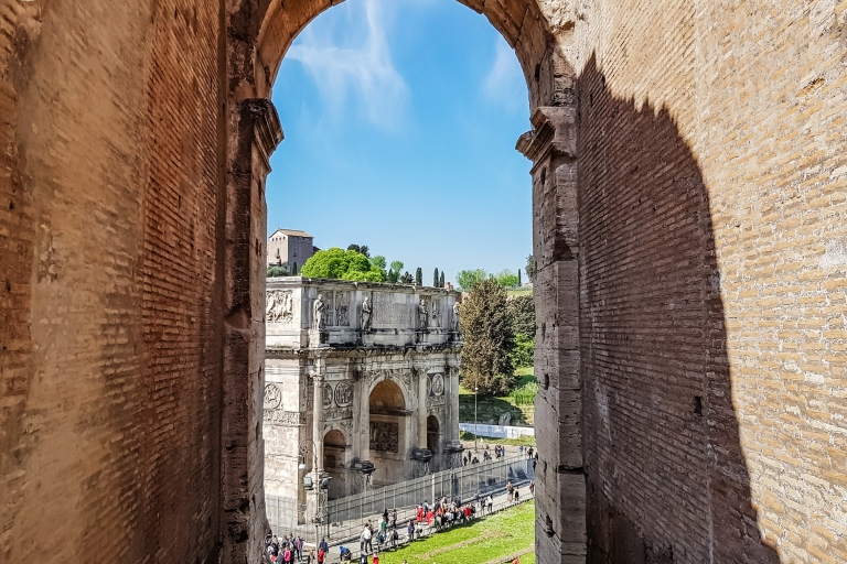 Roma: Coliseo, Arena y tour prioritario por la antigua RomaTour en grupo en francés de hasta 30 personas