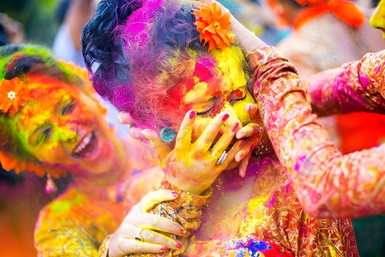 Disfruta del Holi (Festival de los Colores) en Delhi con una familia local