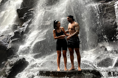 Entdecke die versteckten Juwelen der Wasserfälle in UbudPrivate Gruppe mit englischsprachigem Guide Tour