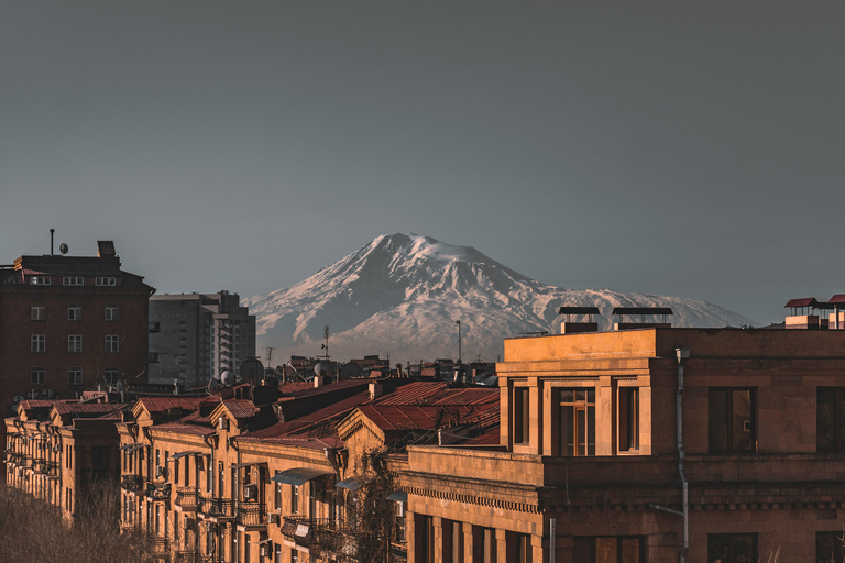Yerevan: Guided City Tour with 4 Options Walking city tour