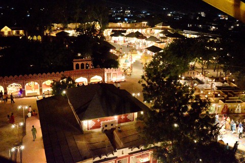 Jaipur: Tour culturale serale e cena a Chokhi Dhani