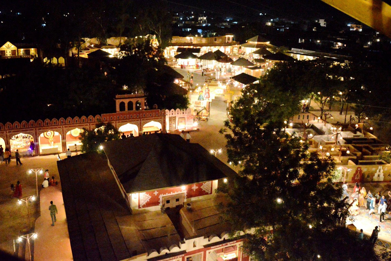 Jaipur: Tour culturale serale e cena a Chokhi Dhani