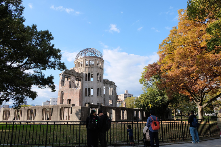 Hiroshima: UNESCO Miyajima and Atomic bomb dome Guided Tour Hiroshima: UNESCO Miyajima & Atomic Bomb Dome Guide Tour