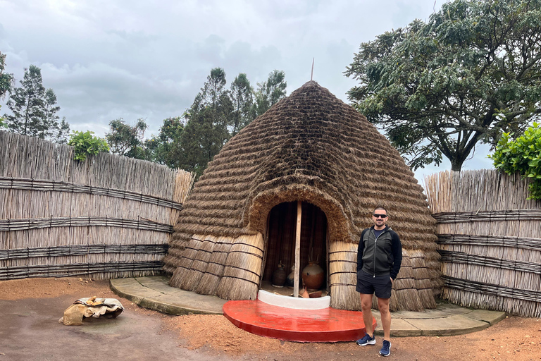 Kigali: Tour cultural por el palacio real, el museo y el memorial.Kigali: Visita cultural al palacio real, el museo y el memorial