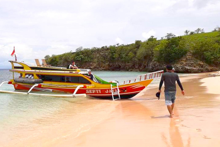 Exclusive One-Day Tour to Lombok's Pink Beach and 3 Gilis Private Small Groups Slot 1