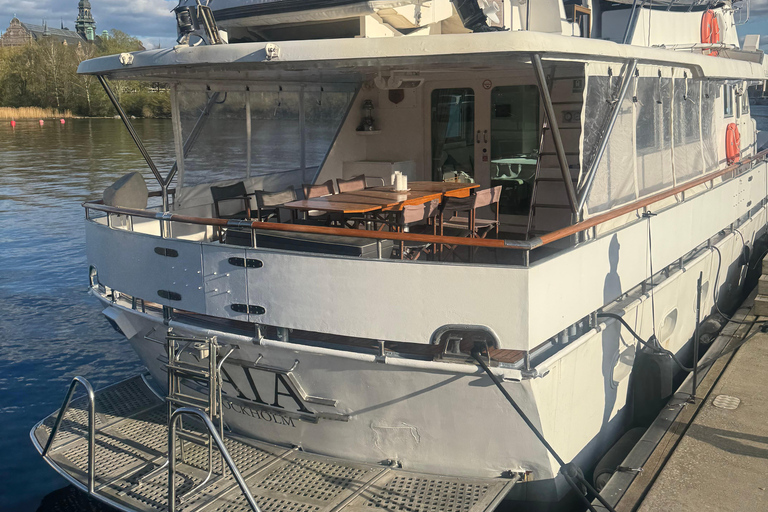 Stockholm: Private Classic Yacht Tour (sunset/dinner/etc)