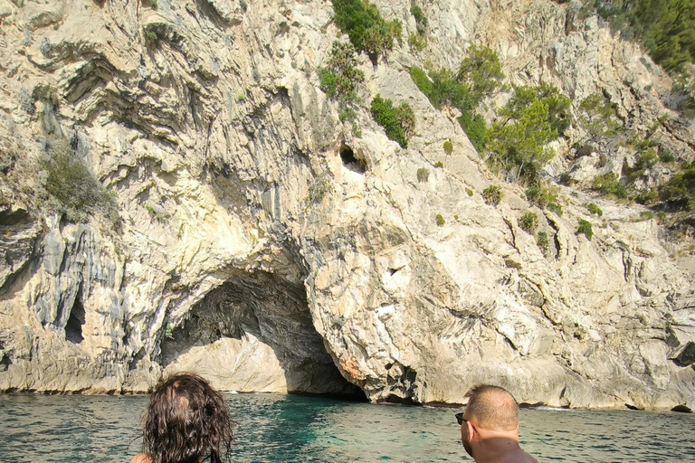 Can Picafort: Private Boattrip - Snorkeling-Beach- CavesCan Picafort: Private Boat Tour 10:00 &amp; 15:00 pP