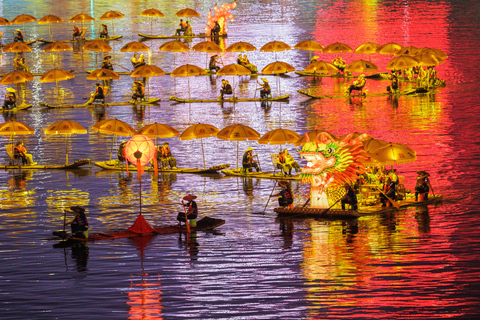 Yangshuo: Yulong River Night Bamboo Rafting Dragon Parade