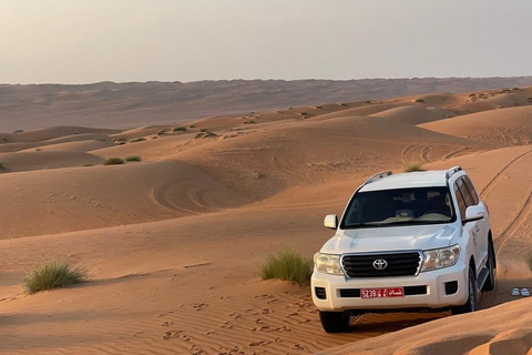 3-Day Oman Adventure: Wadis, Desert Camping & Meals by Guide