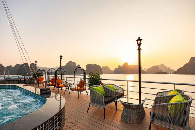 Hanói: Viagem de 1 dia à Baía de Ha Long - Cruzeiro de luxo AmethystCruzeiro de dia inteiro na Baía de Halong com Ametista (todos os destinos)