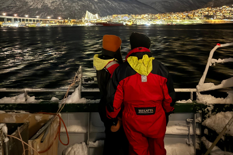 Tromsø: Nocturnal cod fishing with meal.
