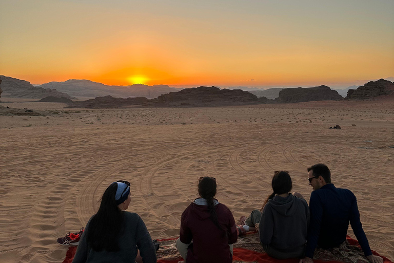 Wadi Rum Jeep Tour – Choose Duration, With or Without Stay 3-Hour Wadi Rum Jeep Tour