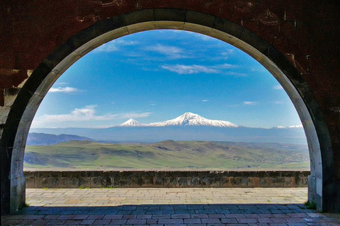 Depuis Erevan : Excursion d&#039;une journée à Tsaghkadzor, Geghard et Garni