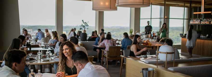 Gdańsk : Brunch dans un restaurant espagnol au dernier étage