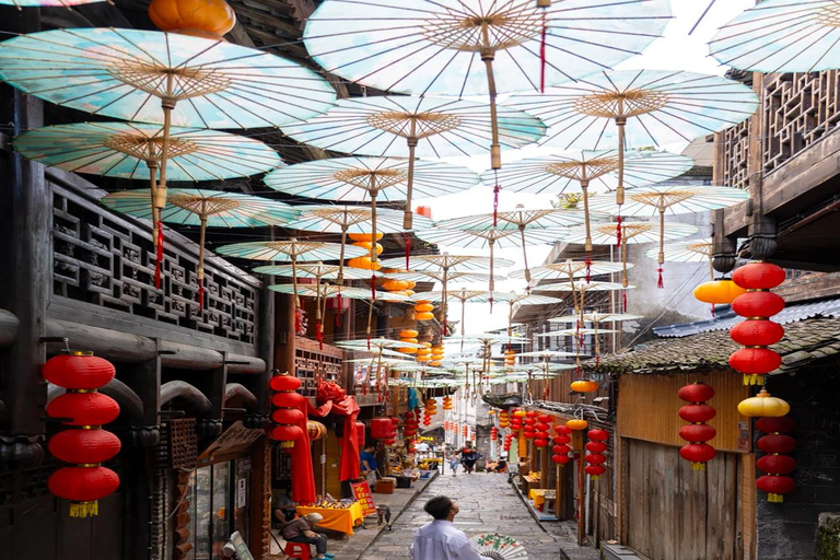 Zhangjiajie: Furong & Fenghuang Ancient Towns Day Tour