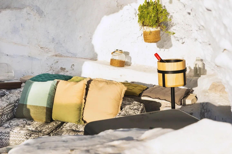 Santorin : randonnée dans la caldeira et dînerSantorin : Randonnée dans la caldeira et dîner