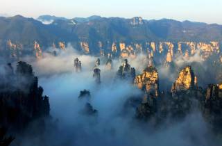Zhangjiajie Avatar Mountain Glasbrücke Tagestour