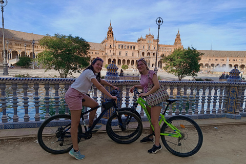 Tour de bicicleta de día por Sevilla histórica Tour de bicicleta por Sevilla histórica