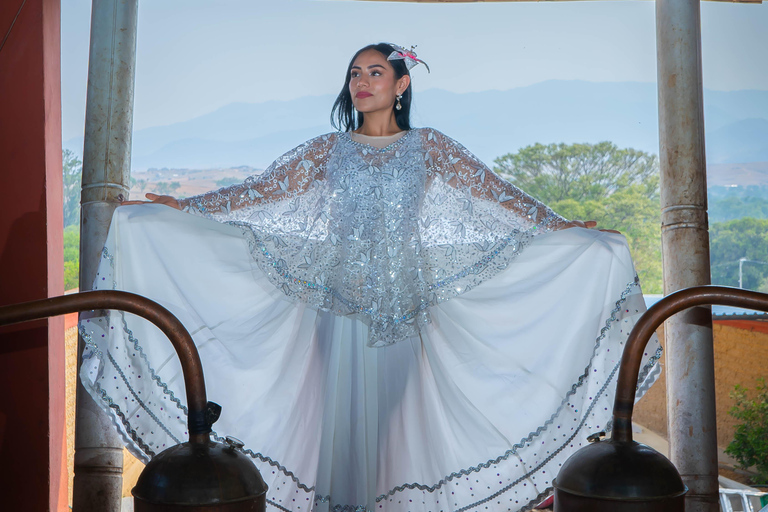 Oaxaca: Sustainable Mezcal Tour at an Award-Winning Family Distillery