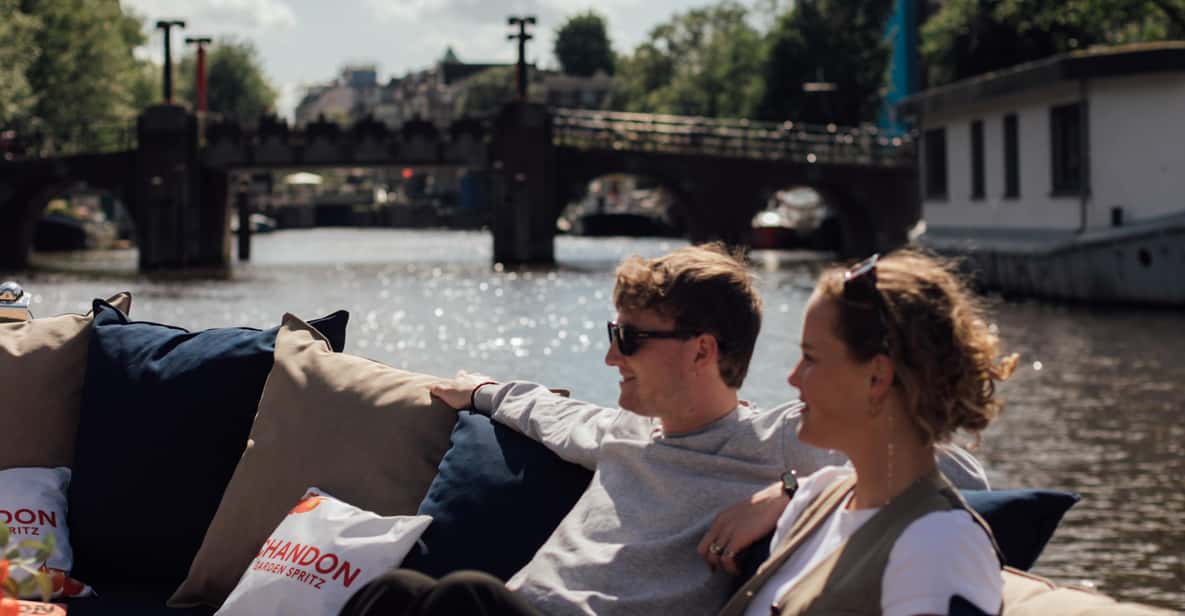 Afbeelding 11 van Amsterdam: Luxe rondvaart – optioneel uit te breiden met onbeperkte cocktails en snacks