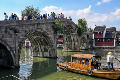 Shanghai: Zhujiajiao Water Town with Shanghai Tower Visiting Shanghai: Zhujiajiao Water Town with highest Shanghai Tower