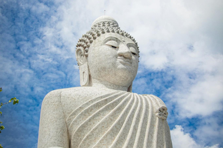 Phuket : visite de la ville avec le Grand Bouddha, la vieille ville et le marché nocturneVisite de la ville de Phuket en journée