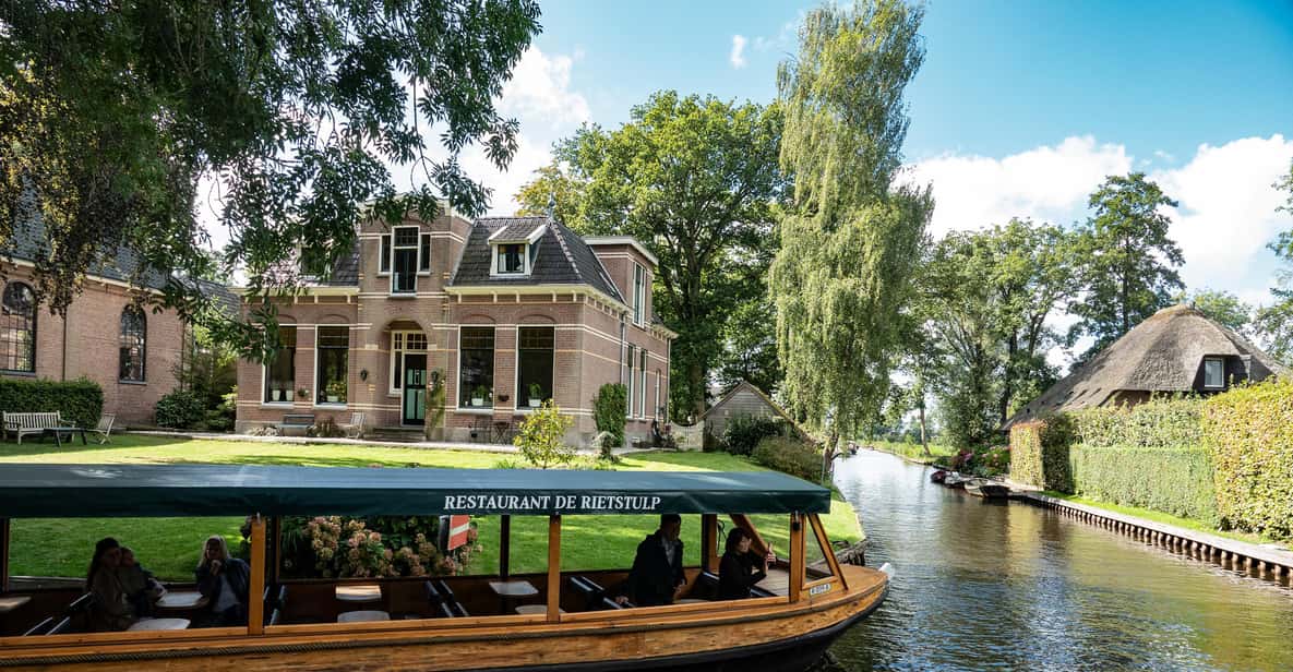 Afbeelding 2 van Amsterdam: dagtrip naar Giethoorn, rondvaart en wandeltour