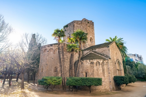 Barcelona: tour a pie con el castillo de Montjuic y el teleféricoTour privado