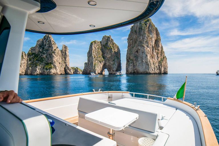 From Naples: Luxury Boat Experience in the Capri Sea, with snorkeling From Naples: Luxury Boat Experience in the Capri sea, with snorkeling